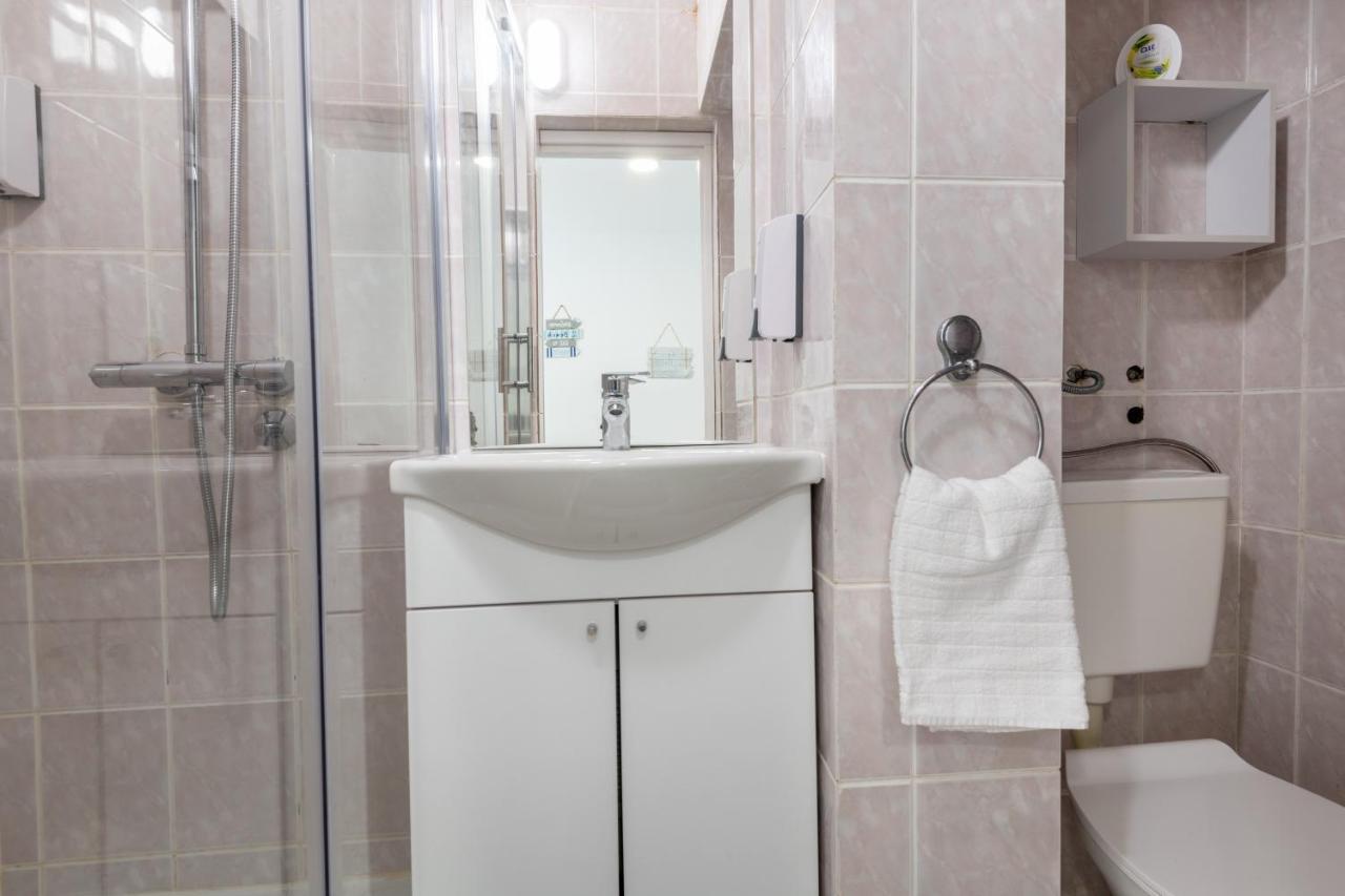 Apartments Malalu Неум Екстер'єр фото