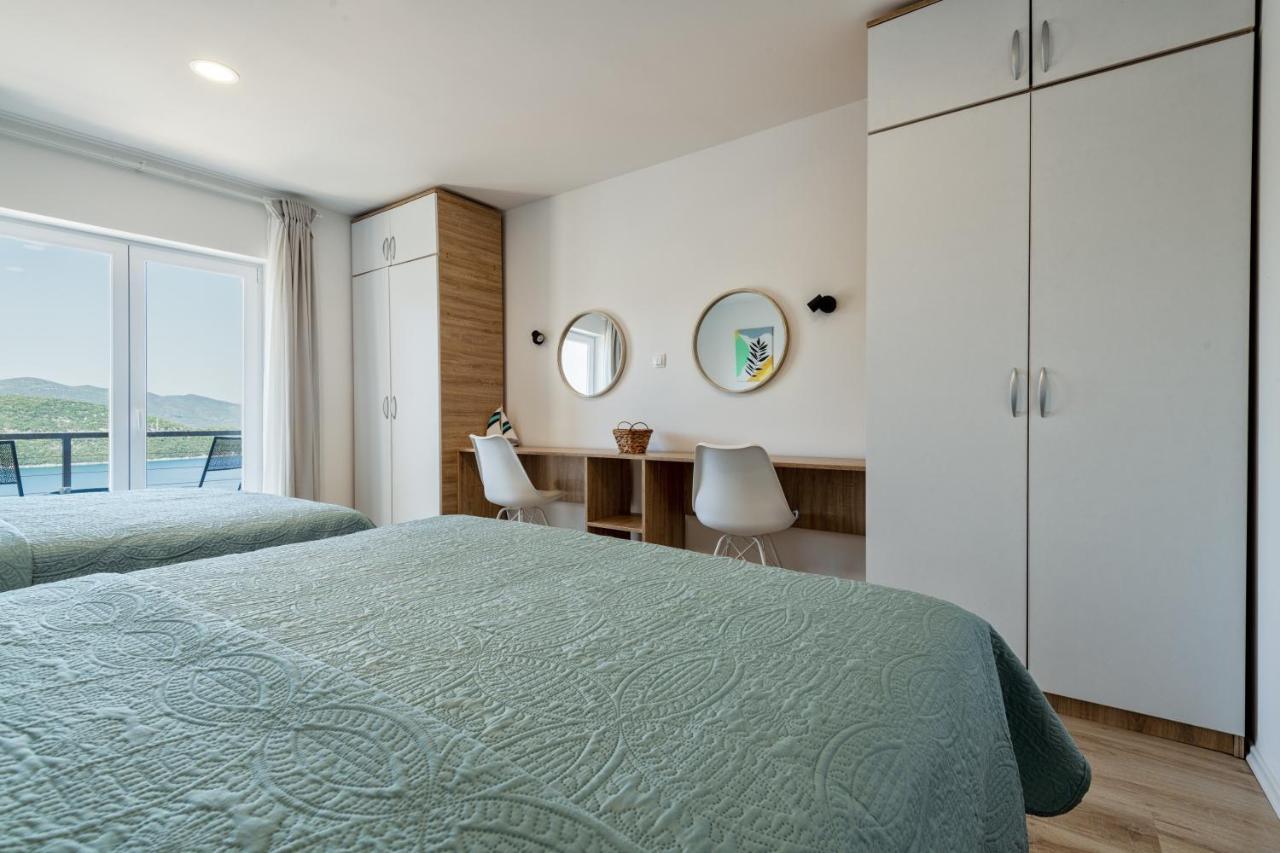 Apartments Malalu Неум Екстер'єр фото