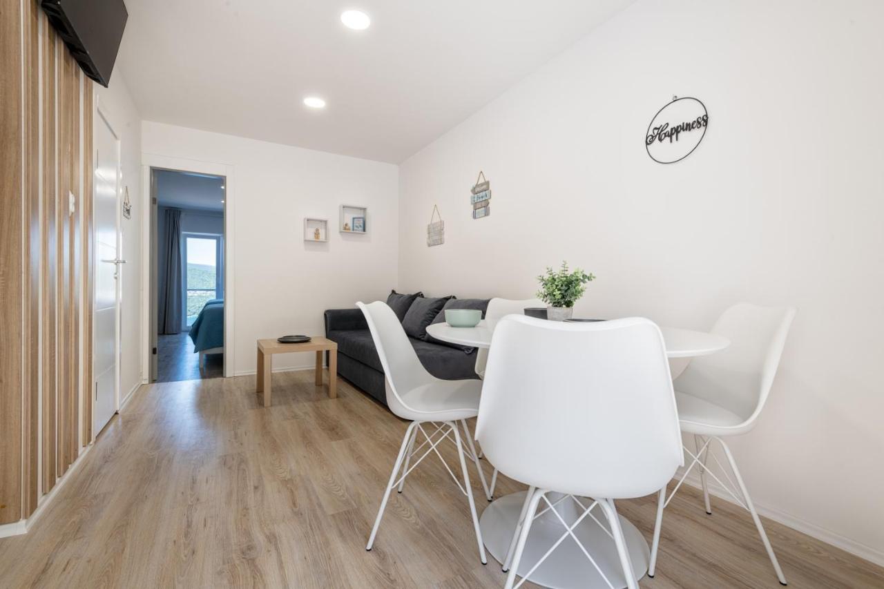 Apartments Malalu Неум Екстер'єр фото